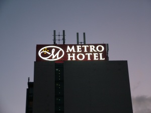 Metro Hotel